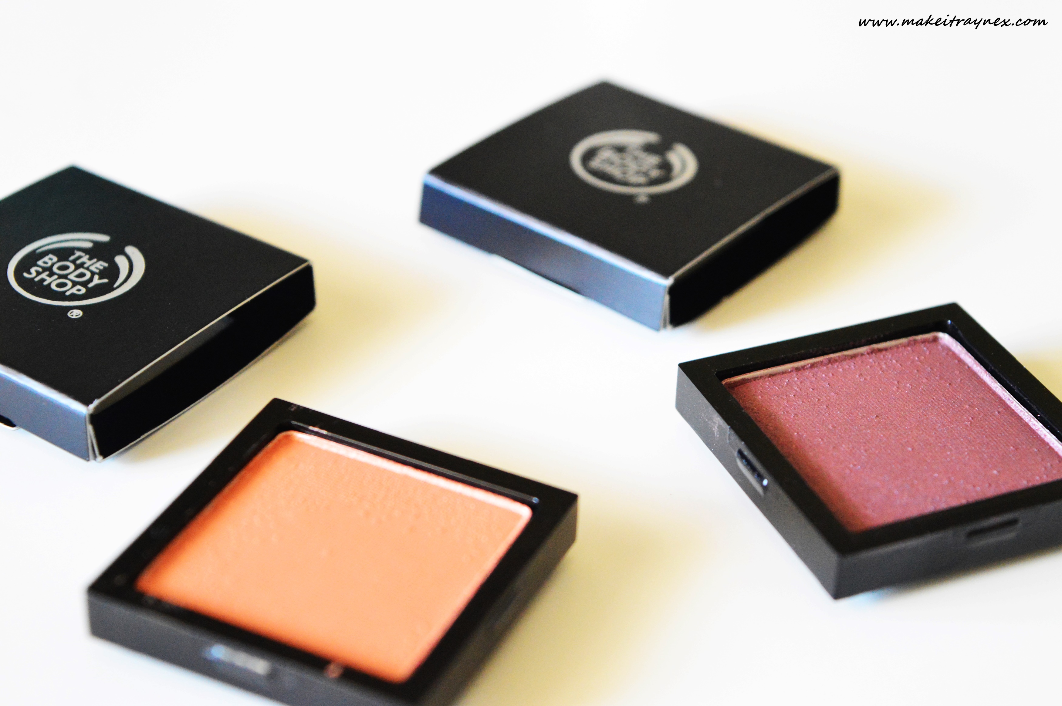 The Body Shop has thirty eye-shadow shades available! {REVIEW}