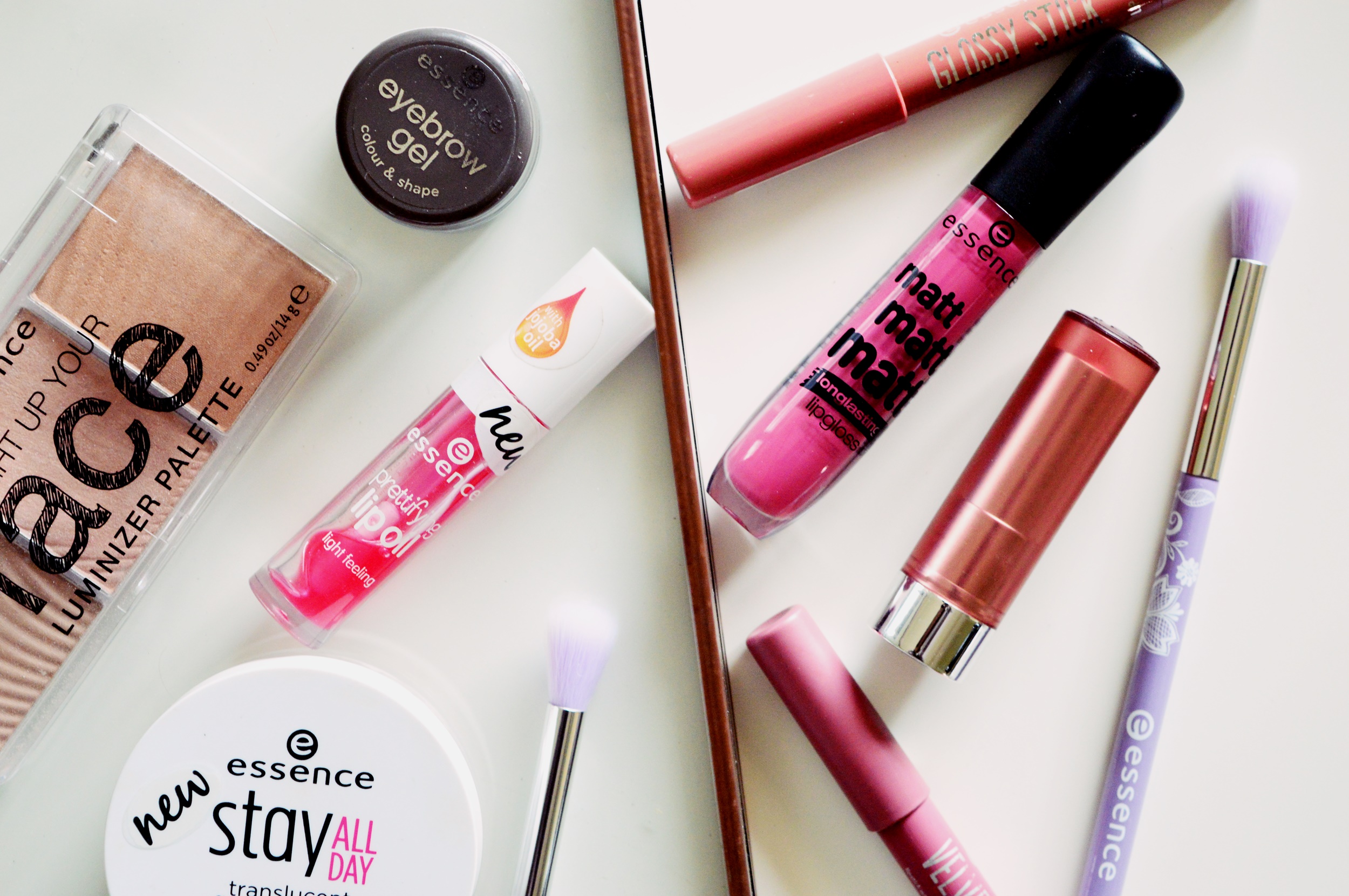 My ultimate make-up picks from essence {SERIES}